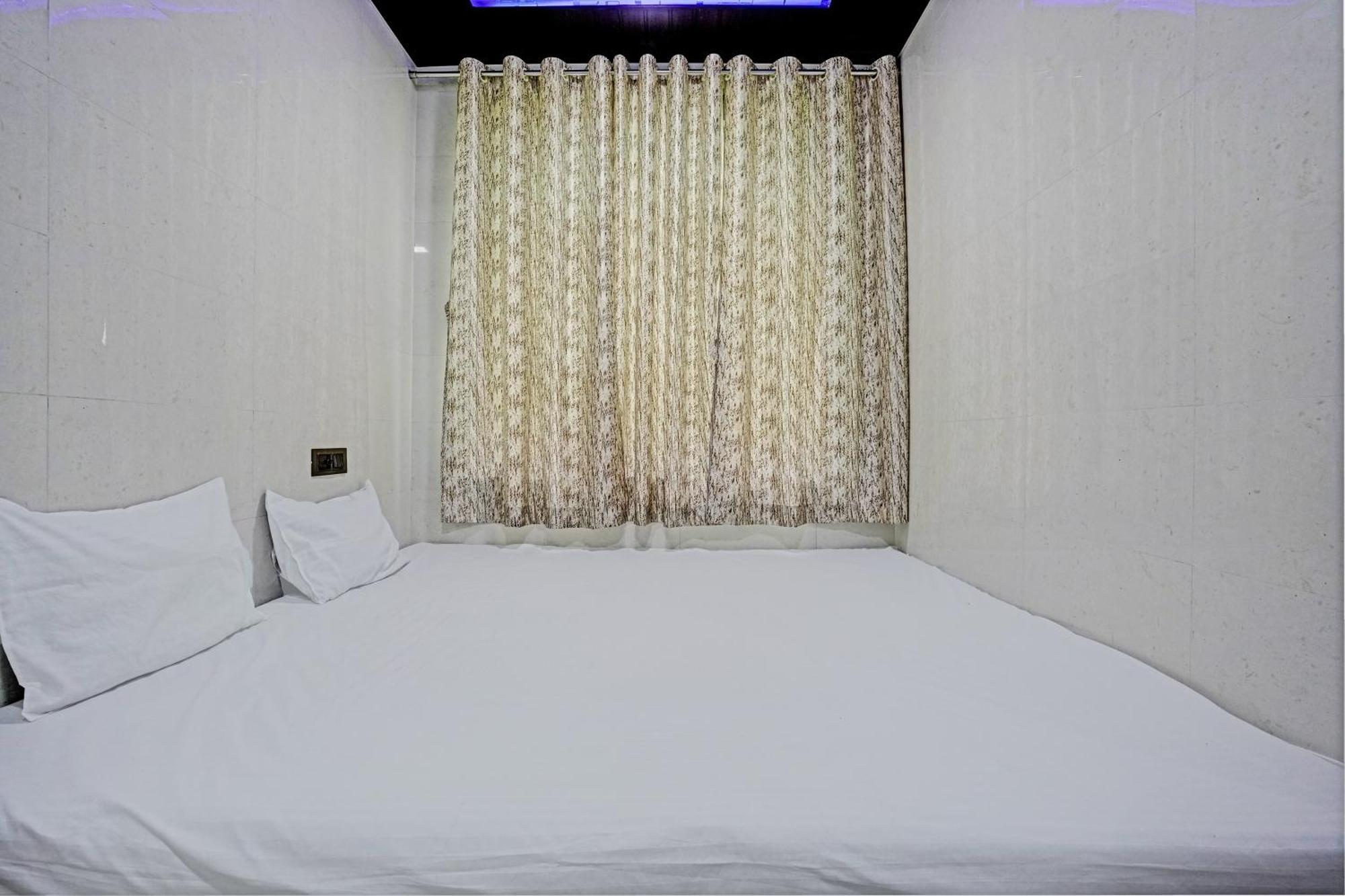 Spot On Relax Farm House 3* Bombay